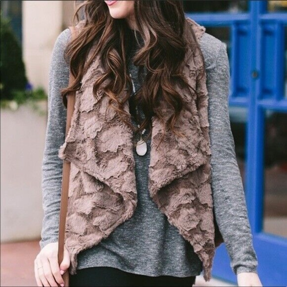 Elevenes x Anthropologie Pelage Faux Fur Open Front Vest Brown Anthro Small - Picture 12 of 12